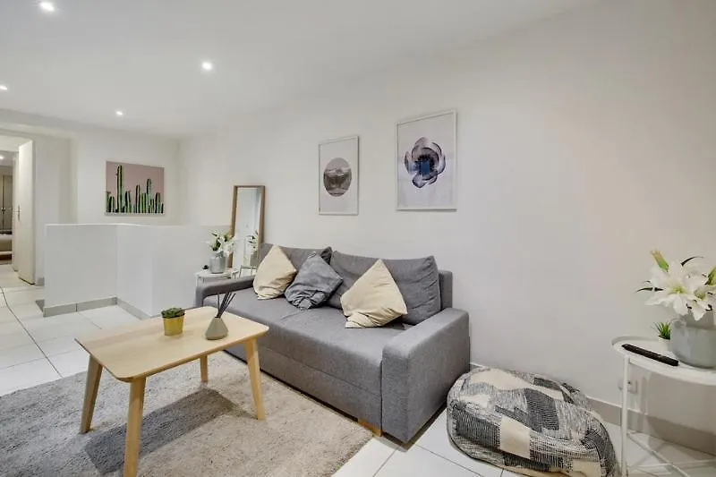 250 Suite Sainte - Superb Apartment In Paris Fransa