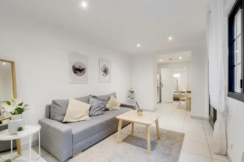 250 Suite Sainte - Superb Apartment In Paris