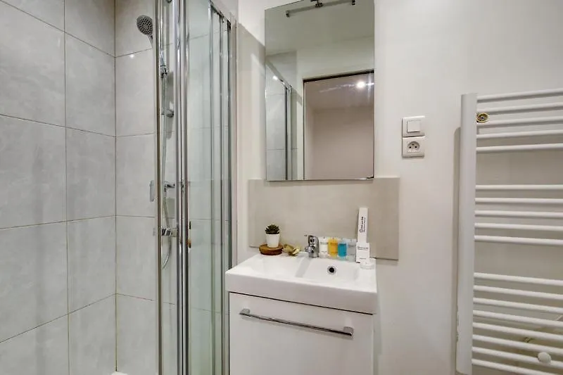 250 Suite Sainte - Superb Apartment In Paris
